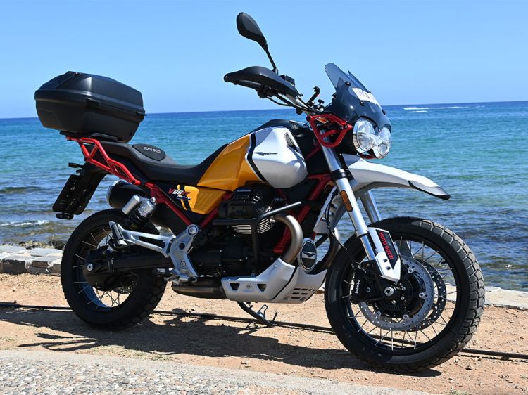 MOTO GUZZI V 85 TT Adventure (2023) - 1