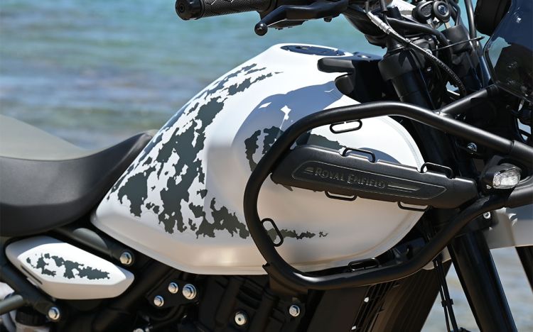 ROYAL ENFIELD HIMALAYAN 450 (2024-25) - 3